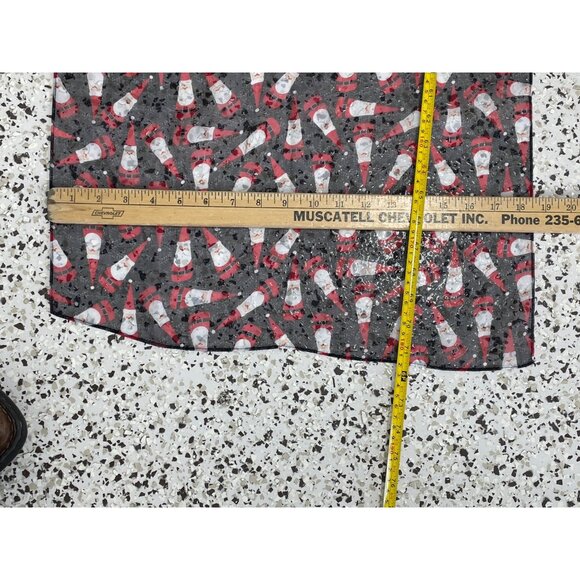 A Walk In The Park MCCC Bowling Pin Santa Scarf OS Christmas Holiday NEW Red - Picture 4 of 6